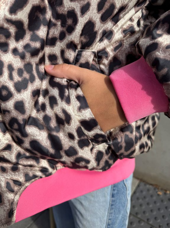 Sophie Wende Bomberjacke Pink/Leo – Bild 4