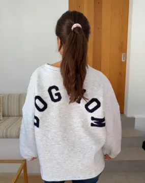 Sweatshirt in Grau