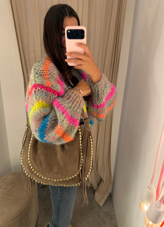 Wildledertasche mit Nieten